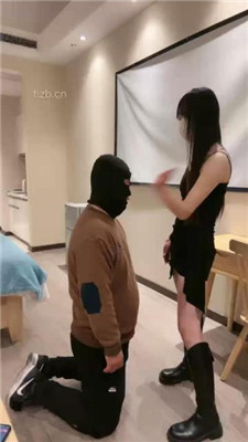 图片[3]_【乔伊】耳光连环抽/踩踏转胯提档/坐脸窒息_HD绳艺资源