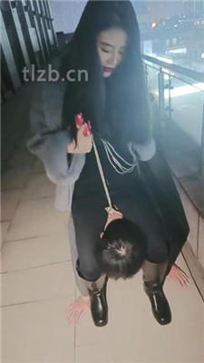 图片[13]_【昭玥】深夜户外-牵狗链遛狗爬行-骑马转胯-踩踏_HD绳艺资源