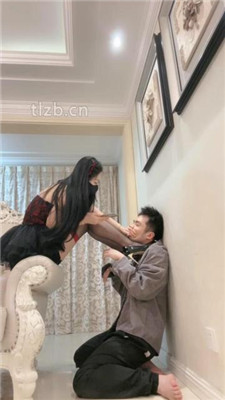 图片[11]_【桃幼幼】狗链拴狗囚禁-跪舔黑丝高跟-奖励圣水-骑马塞嘴_HD绳艺资源