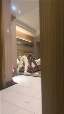 【芊芊】帆布鞋拖裸足踩金鱼爆浆