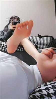 图片[6]_【奶味小仙女】洛丽塔S-裸足蹂躏狗脸/闻鞋子_HD绳艺资源