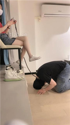 图片[7]_【万一】帆布鞋女神跳踩/踢踹/碾压喂食_HD绳艺资源