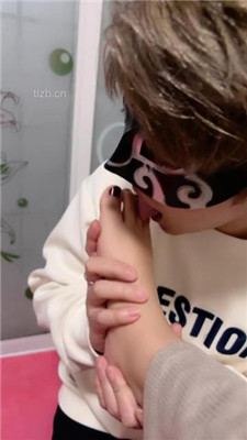 图片[4]_【DGGA】舔素人小姐姐的裸足_HD绳艺资源