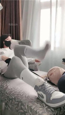 图片[4]_【冷颜】闻着rs+小白袜皮靴发骚_HD绳艺资源