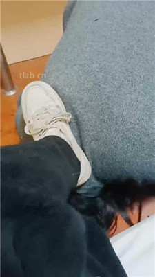 【林十七】健身后原味鞋袜气味辱_HD绳艺资源