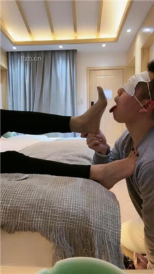 图片[11]_【苒溪】品尝原味裸足/吸袜子/转胯/插嘴_HD绳艺资源