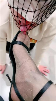 图片[12]_【茹雪】小妈挑逗戏弄狗儿子_HD绳艺资源