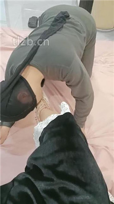 图片[6]_【琦琦】和闺蜜一起调贱奴-赏赐圣水【双视角版】_HD绳艺资源