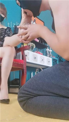 图片[6]_【魔鬼天使】御姐范-黑丝高跟诱惑舔_HD绳艺资源