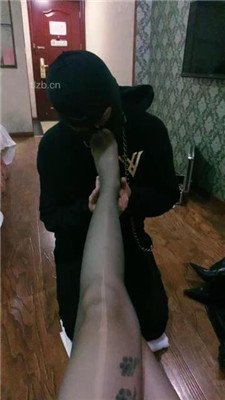 图片[6]_【墨妈妈】闻白袜/狂抽1000耳光_HD绳艺资源