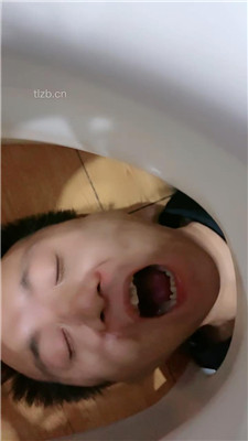 图片[4]_【西西】继父居然喜欢舔脚_HD绳艺资源