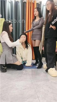 图片[13]_【尤物大大】3S超强群虐母畜霸凌羞辱-奴下奴【三视角完整版】_HD绳艺资源