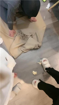 图片[17]_【乔妹】姐妹花双调-绳艺技巧/喂漱口水/踩踏/耳光/舔鞋【双视角版】_HD绳艺资源