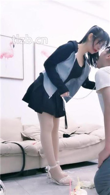 图片[8]_【甜桃】给狗过生日-踩踏蛋糕喂食-口水圣水_HD绳艺资源