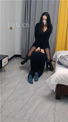 图片[8]_【月主】双主虐双奴-鞋抽耳光/舔脏鞋底/踢踹【双视角完整版】_HD绳艺资源