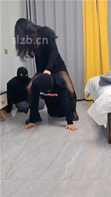 图片[10]_【月主】双主虐双奴-鞋抽耳光/舔脏鞋底/踢踹【双视角完整版】_HD绳艺资源