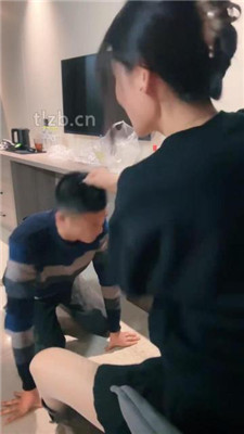 图片[7]_【孤傲女帝】胯下的卑贱-圣水淋浴/耳光/艺术吃内内_HD绳艺资源