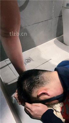 图片[16]_【孤傲女帝】胯下的卑贱-圣水淋浴/耳光/艺术吃内内_HD绳艺资源