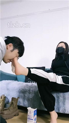 图片[18]_【冰爷】跪舔短靴原味白袜/脚喂酸奶_HD绳艺资源