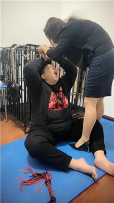 图片[3]_【冰色】吊绑肥狗-肉丝高跟踩虐_HD绳艺资源