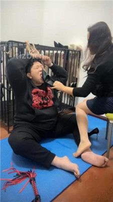 图片[9]_【冰色】吊绑肥狗-肉丝高跟踩虐_HD绳艺资源