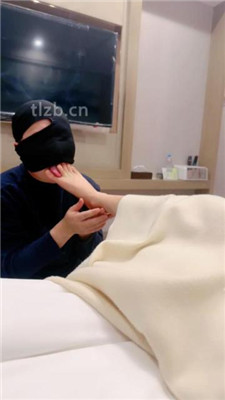 图片[2]_【崔崔】跪舔原味裸足【完整版】_HD绳艺资源