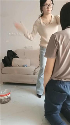 图片[9]_【小殿下】抽耳光/磕头求虐/高跟踩虐_HD绳艺资源