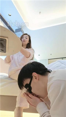 图片[2]_【魅儿】内裤套头/艺术闻鞋窝/舔脏鞋底_HD绳艺资源