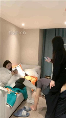 图片[8]_【七七】闺蜜双调-坐垫舔脚/裸足深喉/浓痰踩踏【双视角版】_HD绳艺资源