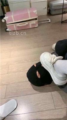 图片[10]_【七七】闺蜜双调-坐垫舔脚/裸足深喉/浓痰踩踏【双视角版】_HD绳艺资源