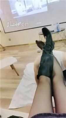 图片[10]_【一禾】玩弄同事-转胯耳光羞辱_HD绳艺资源