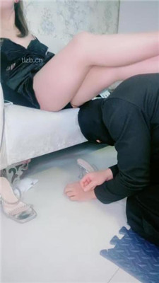 图片[10]_【薇主】裸足美腿狂舔_HD绳艺资源