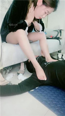 图片[18]_【薇主】裸足美腿狂舔_HD绳艺资源