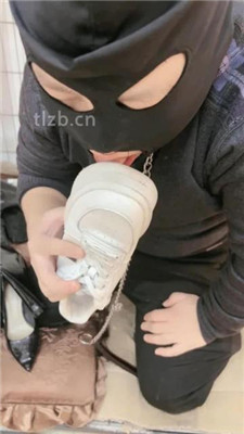 图片[5]_【猫咪大大】真实圈养狗-舔脏鞋底/吃剩饭剩菜/开发圣水_HD绳艺资源