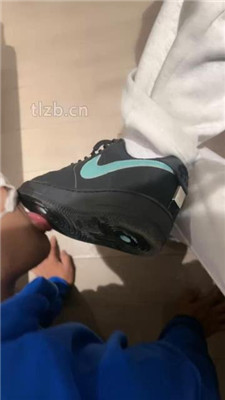 图片[2]_【zaizz】超脏鞋底-狗舌头狂舔_HD绳艺资源