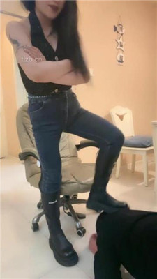 图片[3]_【傲雪】揪耳朵/原味白袜辱/骑脖/舔脏鞋底/掐乳_HD绳艺资源