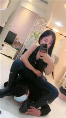 图片[12]_【傲雪】揪耳朵/原味白袜辱/骑脖/舔脏鞋底/掐乳_HD绳艺资源