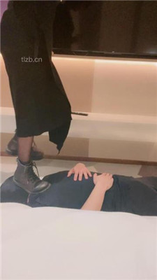 图片[4]_【柔儿公主】短靴踩踏/舔脏鞋底/赏赐圣水_HD绳艺资源