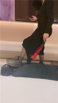 图片[11]_【柔儿公主】高跟黑丝踩踏/喂口水/赏赐圣水_HD绳艺资源