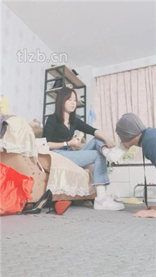 图片[11]_【果儿】喂口水/艺术闻白棉袜/舔脏鞋底/臭脚捂脸_HD绳艺资源