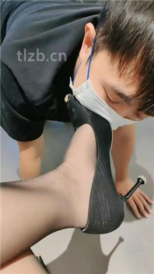 图片[3]_【橘子】嘴叼鞋子/滴蜡训练/脚插嘴_HD绳艺资源