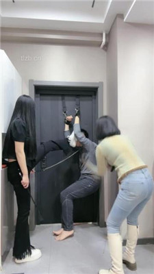 图片[3]_【鱼糯糯】双S-吊绑贱奴疯狂虐打/揪耳骑脖/转胯/耳光裸足插嘴_HD绳艺资源