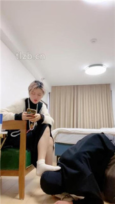 图片[2]_【甜味药丸】运动后艺术闻棉袜/裸足狂舔_HD绳艺资源