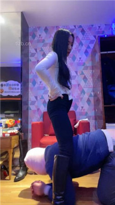 图片[17]_【毛绒月亮】长靴提档/抽耳光/踩踏闻白袜/脚插嘴_HD绳艺资源