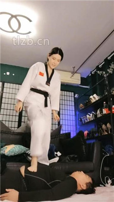 【松紫】跆拳道女神重度踢踹虐打