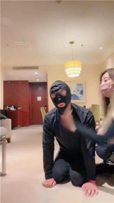 图片[13]_【梦樱】双S-长靴踢踹/吐口水/舔脏鞋底/踩踏喂食【双视角版】_HD绳艺资源