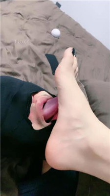 图片[3]_【P崽】近距离裸足狂舔_HD绳艺资源