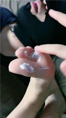 图片[7]_【P崽】近距离裸足狂舔_HD绳艺资源