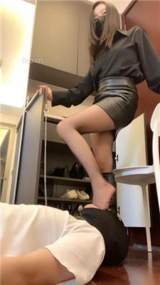 图片[13]_【宝爷】鞋柜清理-人体擦鞋器-深喉_HD绳艺资源