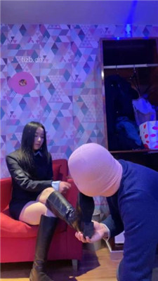 图片[2]_【毛绒月亮】妩媚长靴S-耳光踢踹口水_HD绳艺资源